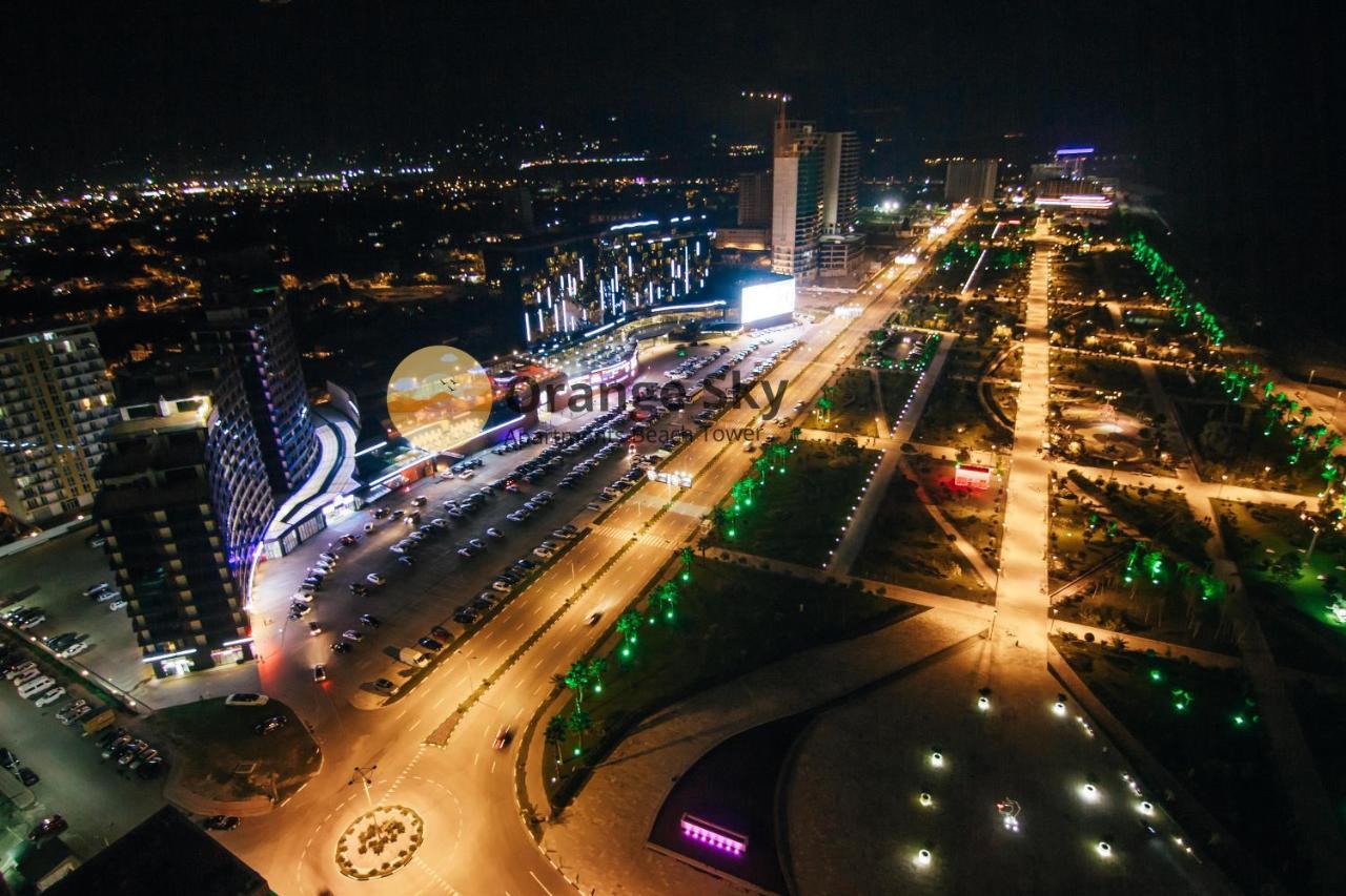 Orange Sky Apartments Beach Tower Batumi Esterno foto