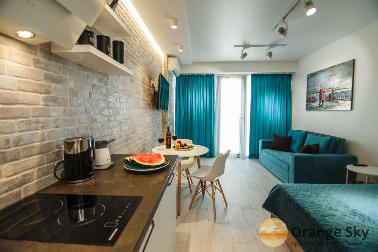 Orange Sky Apartments Beach Tower Batumi Esterno foto