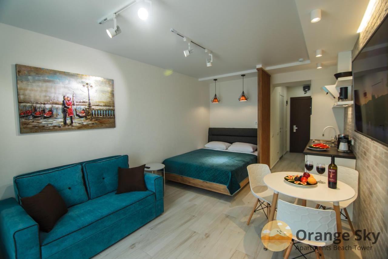 Orange Sky Apartments Beach Tower Batumi Esterno foto