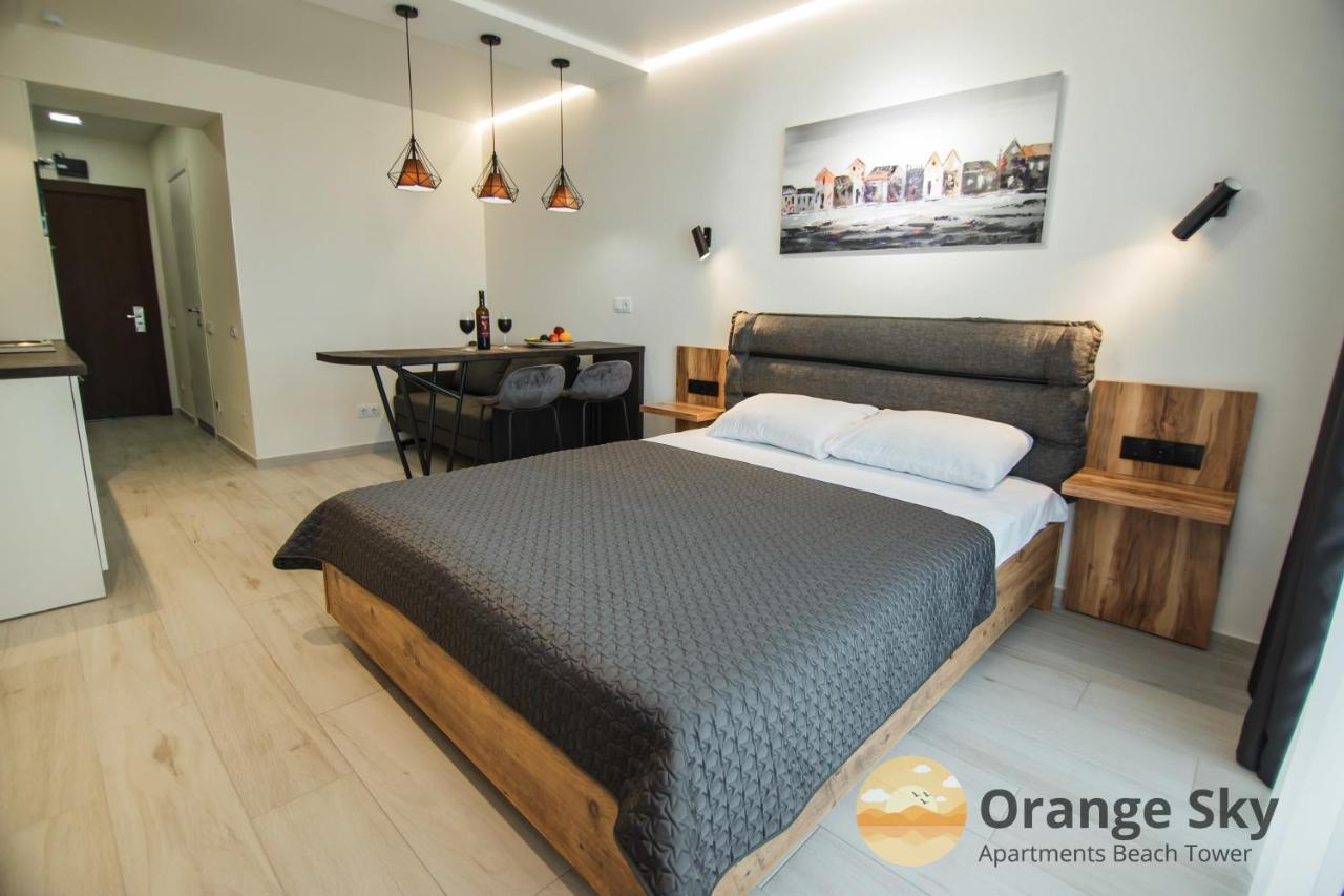 Orange Sky Apartments Beach Tower Batumi Esterno foto