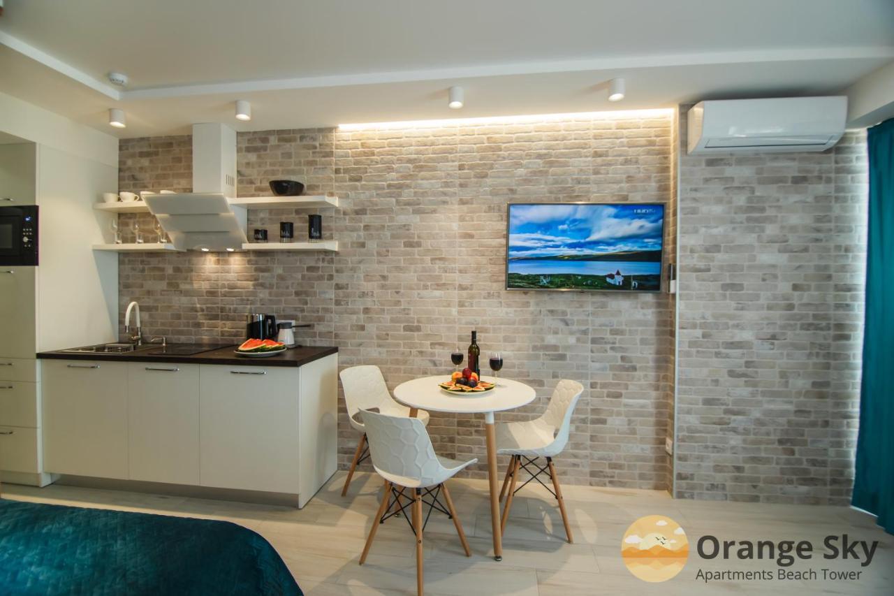 Orange Sky Apartments Beach Tower Batumi Esterno foto