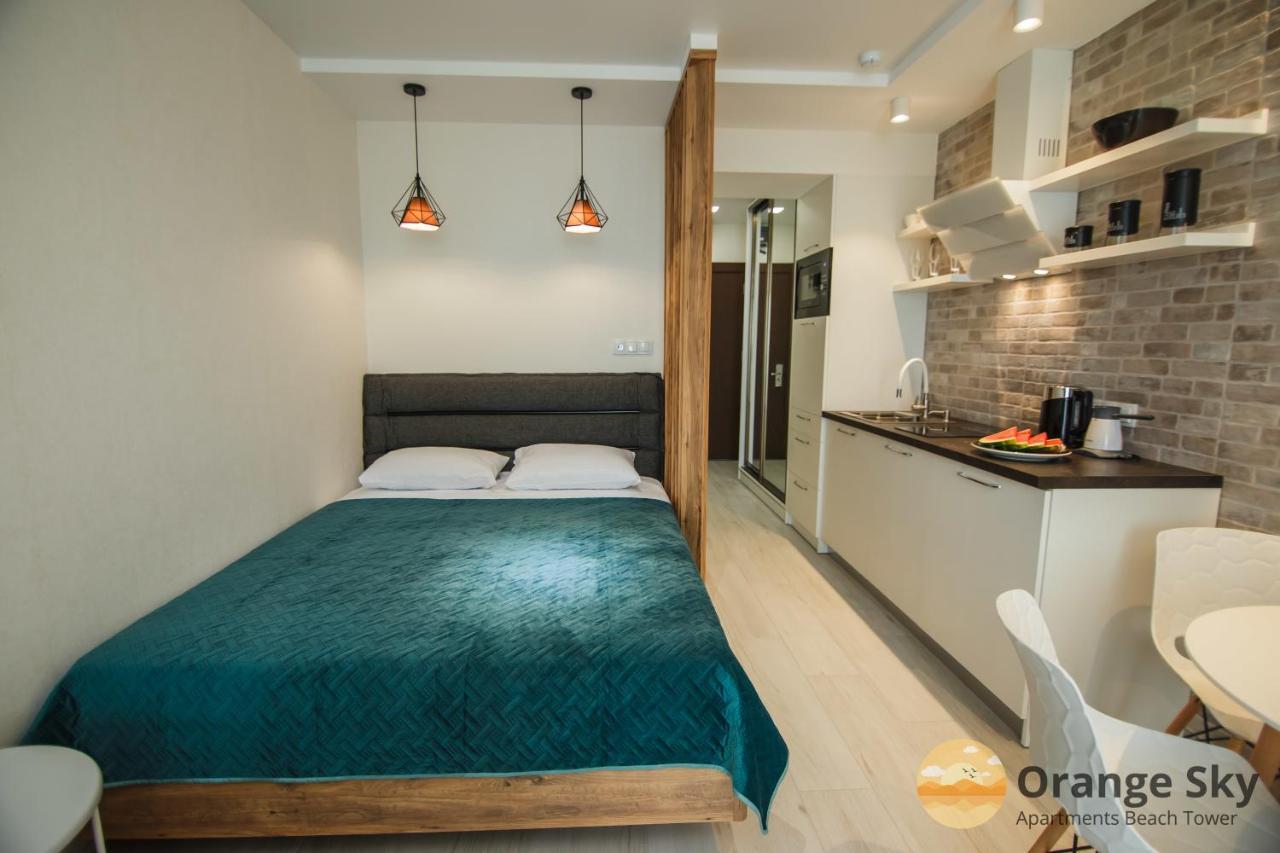 Orange Sky Apartments Beach Tower Batumi Esterno foto